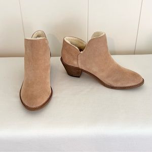 Anthropologie Kelsi Dagger Brooklyn Kenmare Suede Ankle Bootie Fur Lined NWOB